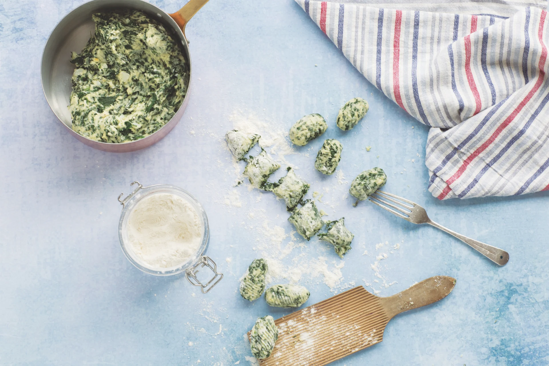 Sunday dinner family style: spinach gnocchi with pesto & veg Sunday dinner family style: spinach gnocchi with pesto & veg