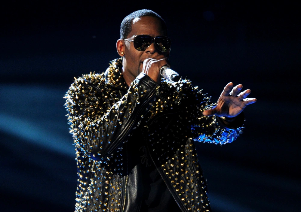 ‘Day of Reckoning’: R Kelly charged with 10 counts of sexual abuse