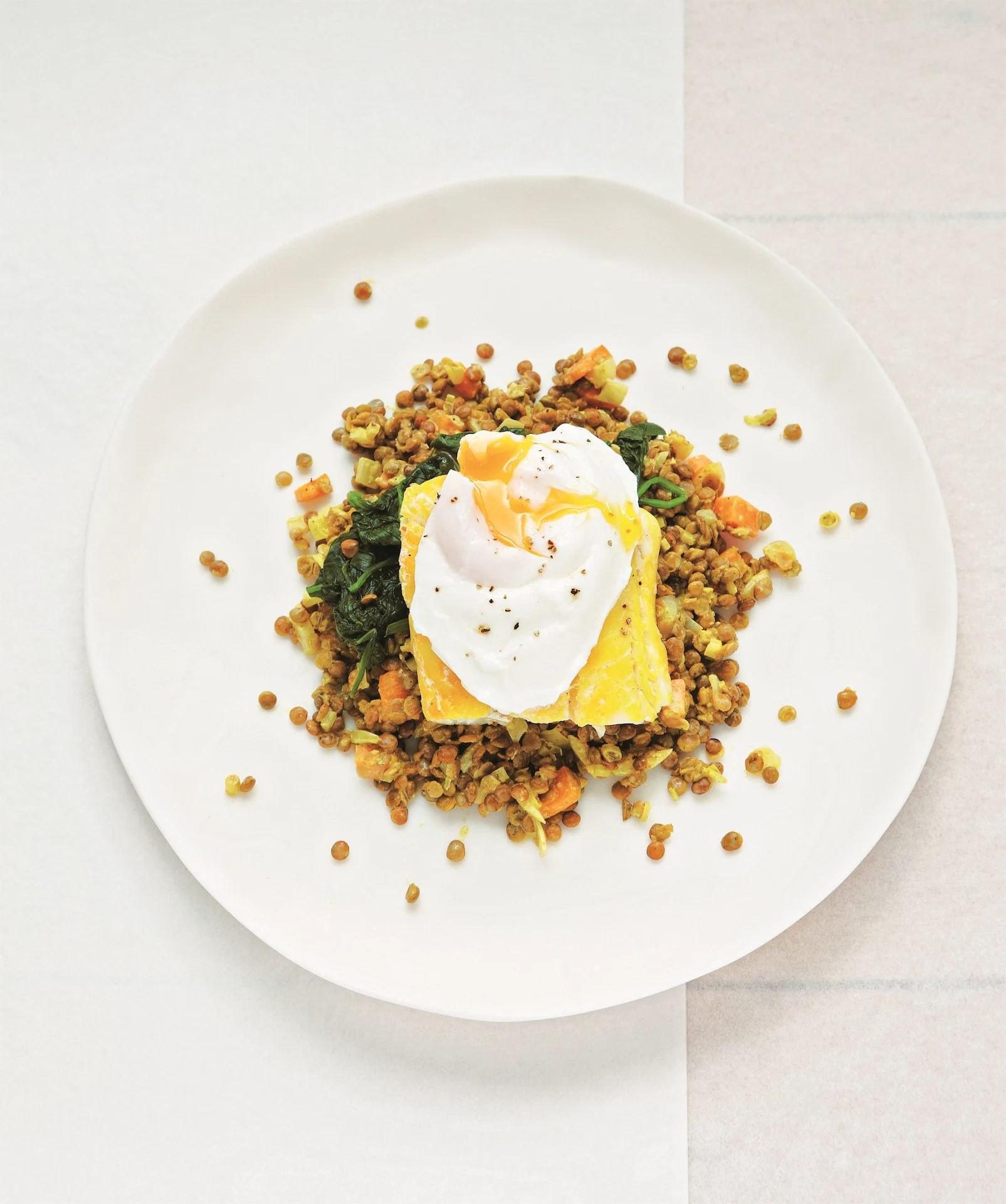 Midweek health kick: smoked haddock, spinach & curried lentils