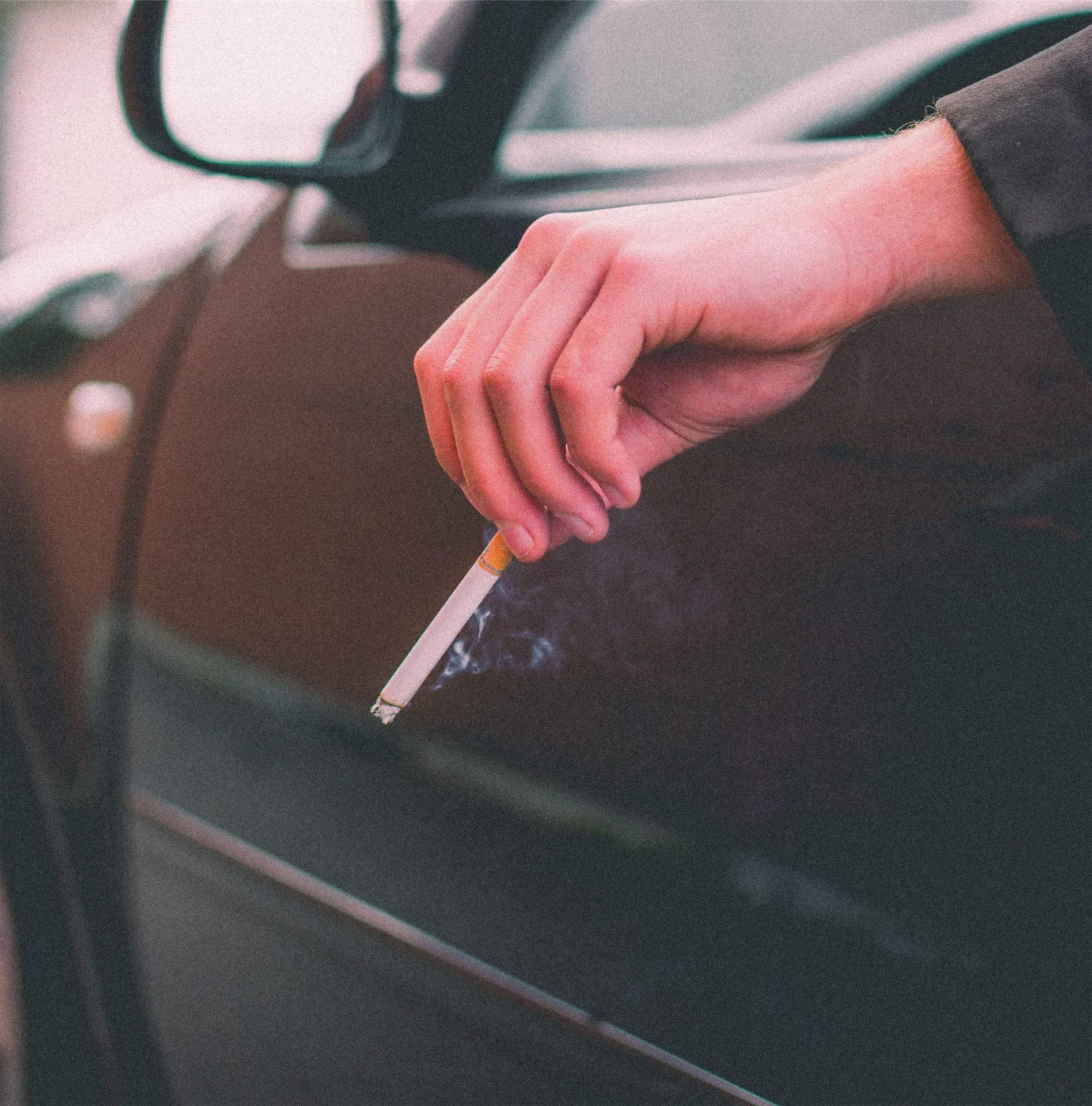 Hawaii considers raising the legal smoking age to 100