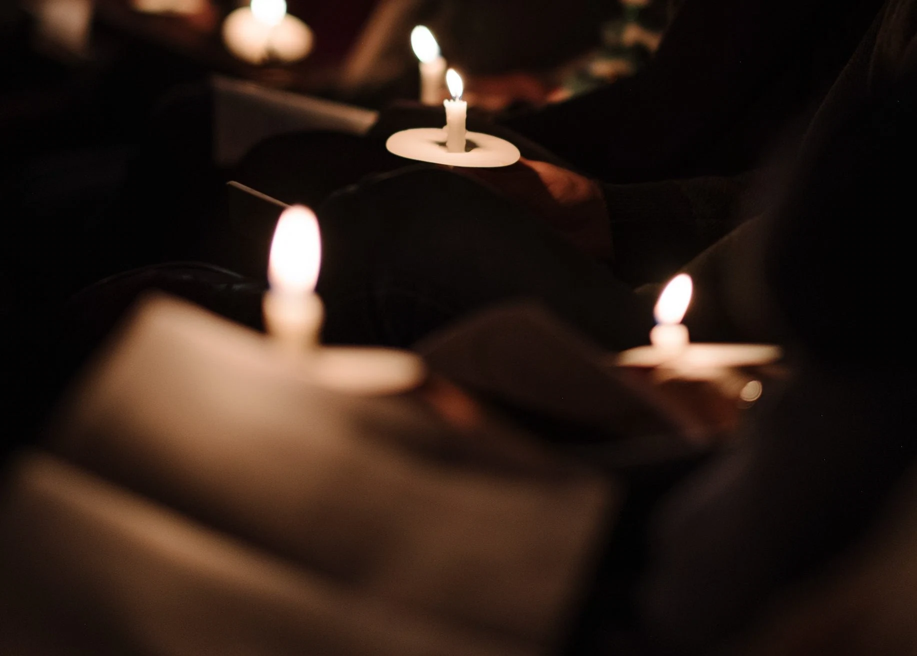 ‘They never came home’: Poignant memorial plaque unveiled to honour Stardust tragedy
