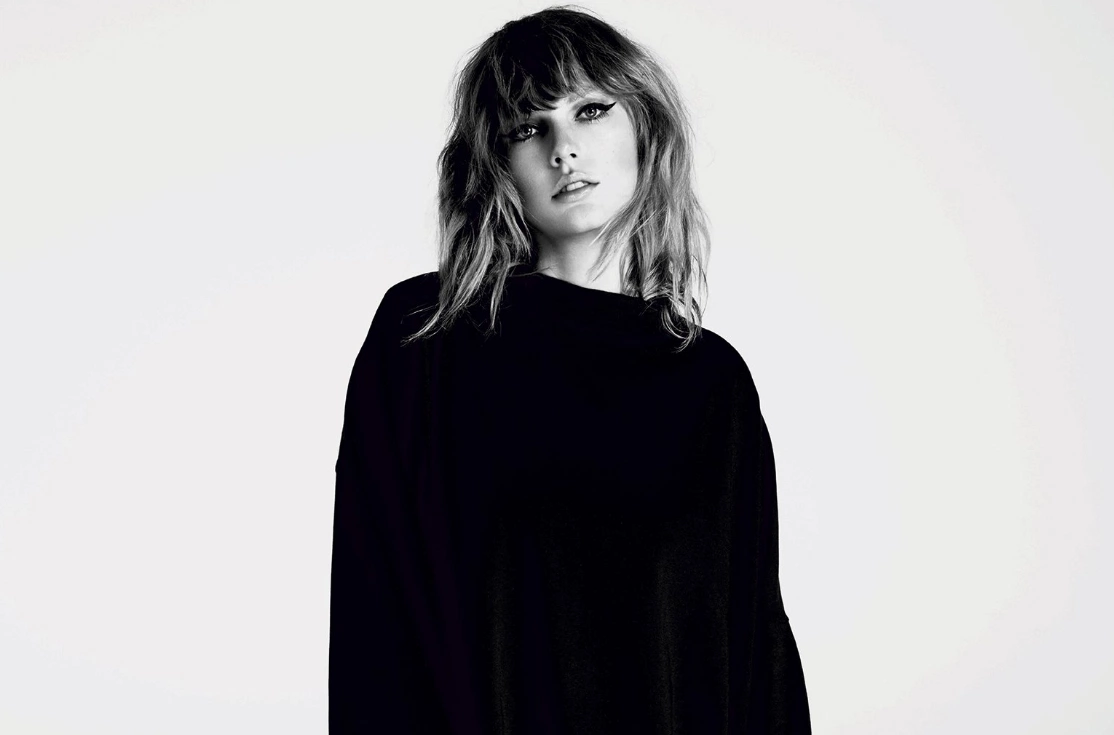 Taylor Swift talks girl gangs, stalkers and turning 30 in revealing new interview