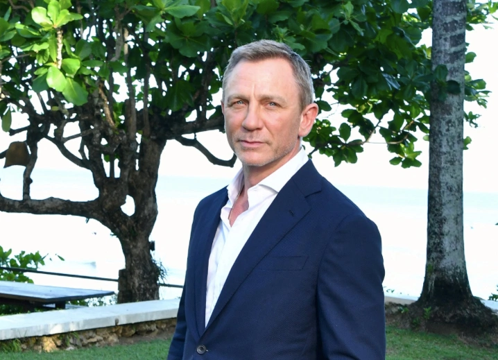 Why secret agent Bond will never be played by a woman