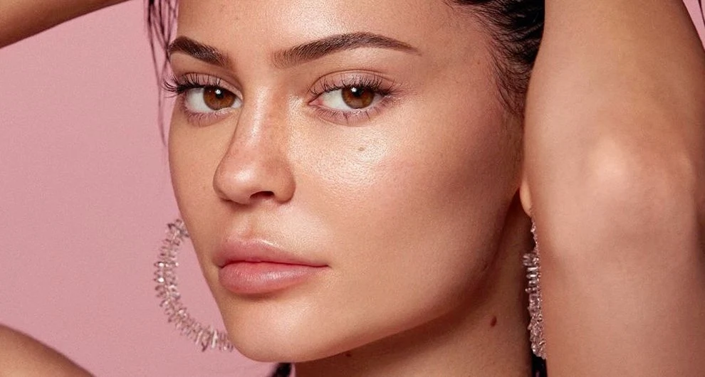 Kylie Skin: Skincare experts weigh in on Kylie Jenner’s ‘damaging’ new skincare line Kylie Skin: Skincare experts weigh in on Kylie Jenner’s ‘damaging’ new skincare line