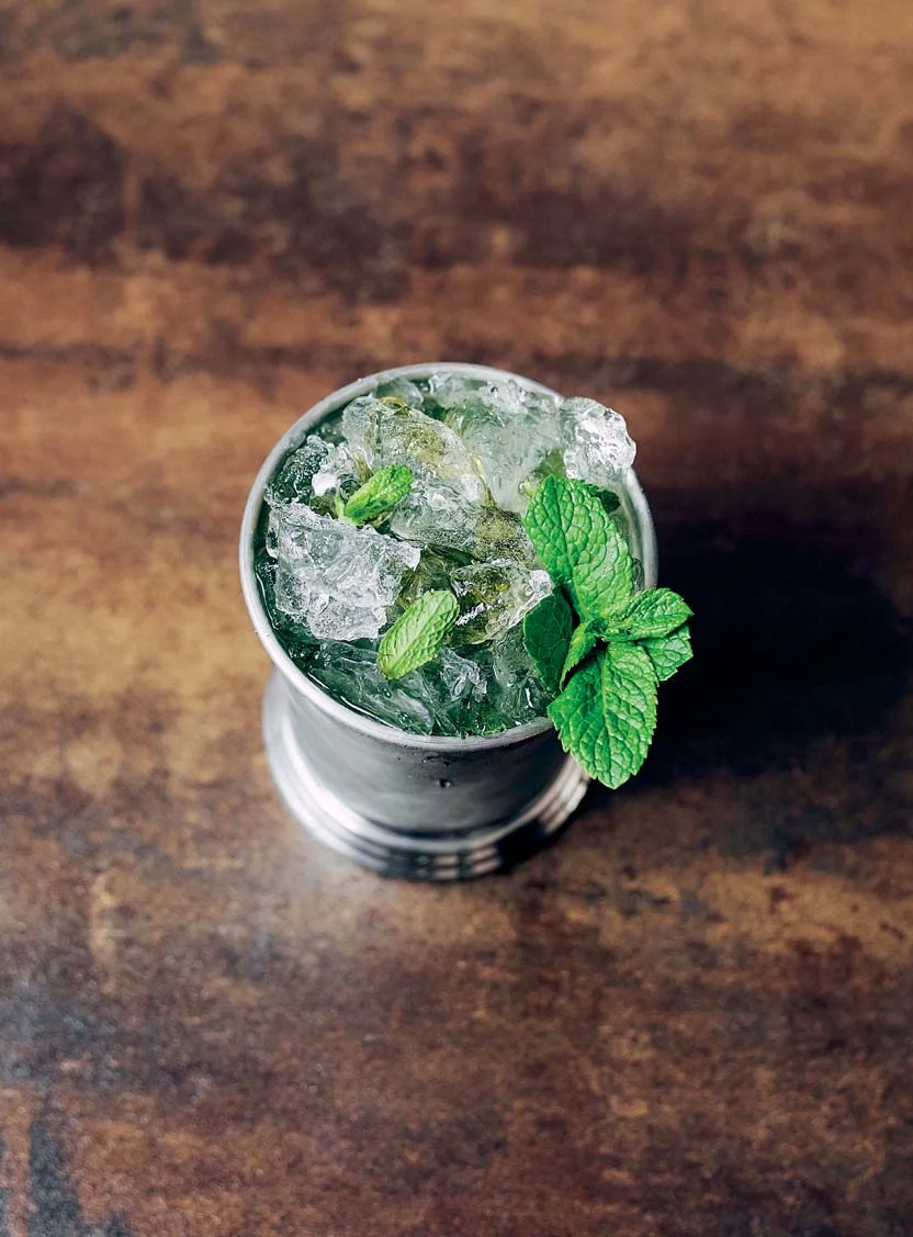 Booze-free sundowner: honey and ginger julep