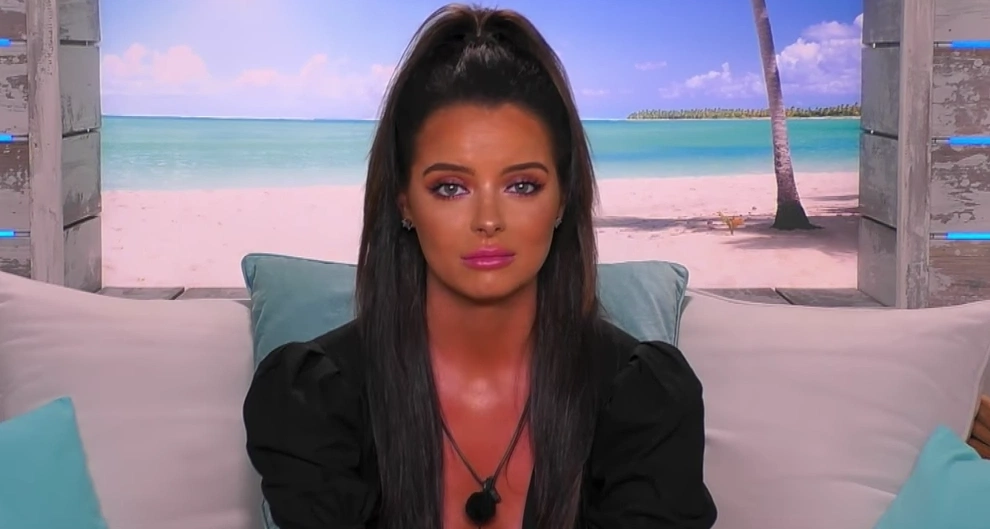 Here are the SPF products we wish the Love Islanders would use