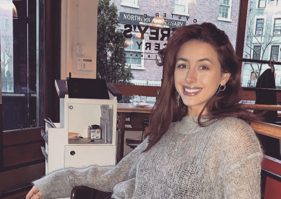 Meet the stylish Dublin native who owns a chic coffee/wine bar in NYC Meet the stylish Dublin native who owns a chic coffee/wine bar in NYC