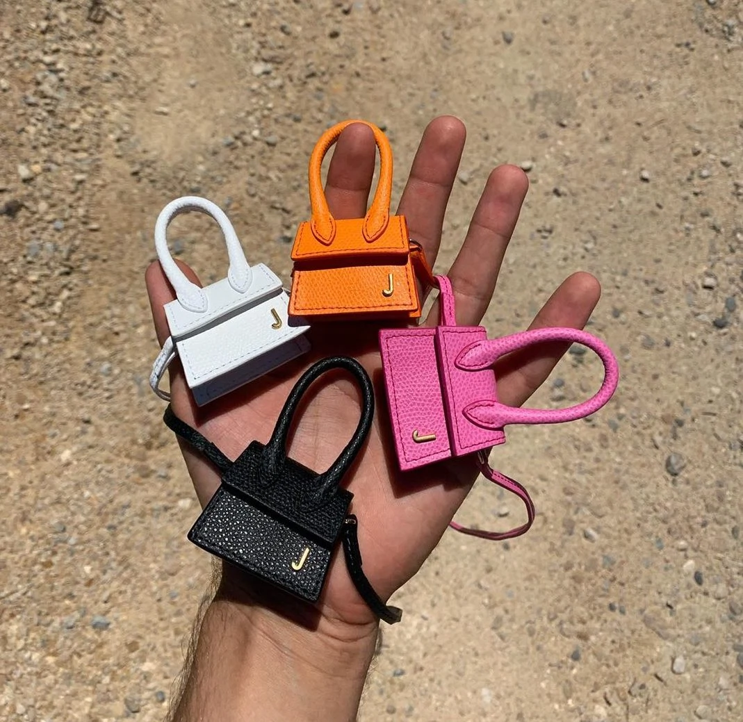 We’re officially sold on the teeny-tiny bag trend