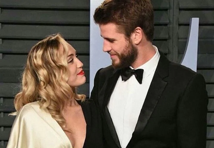 The online reaction to the Miley Cyrus and Liam Hemsworth split is telling