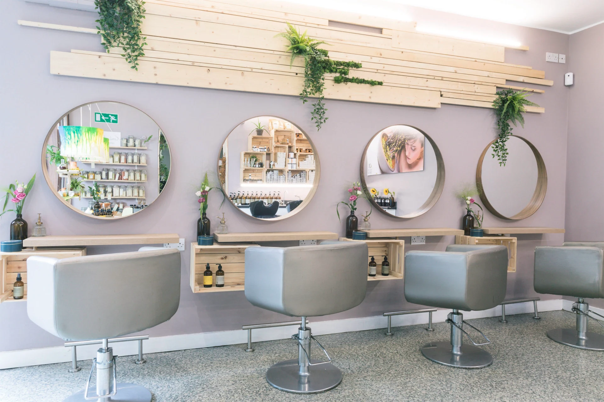 Inside the Dublin hair salon colouring hair using 100 per-cent plant-based, organic ingredients Inside the Dublin hair salon colouring hair using 100 per-cent plant-based, organic ingredients