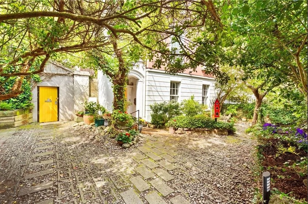 Monkstown property