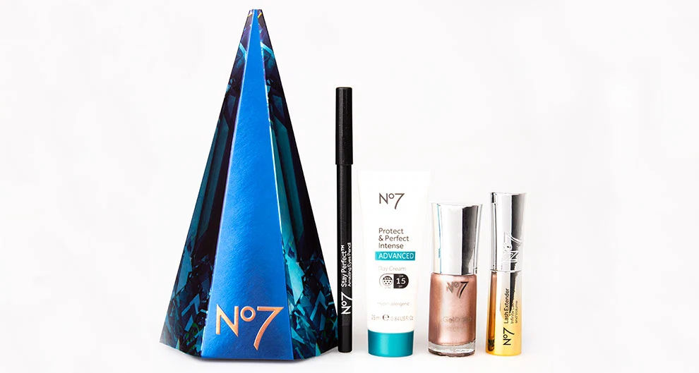 Boots are giving away this gorgeous No7 gift worth €48 for free when you buy these products