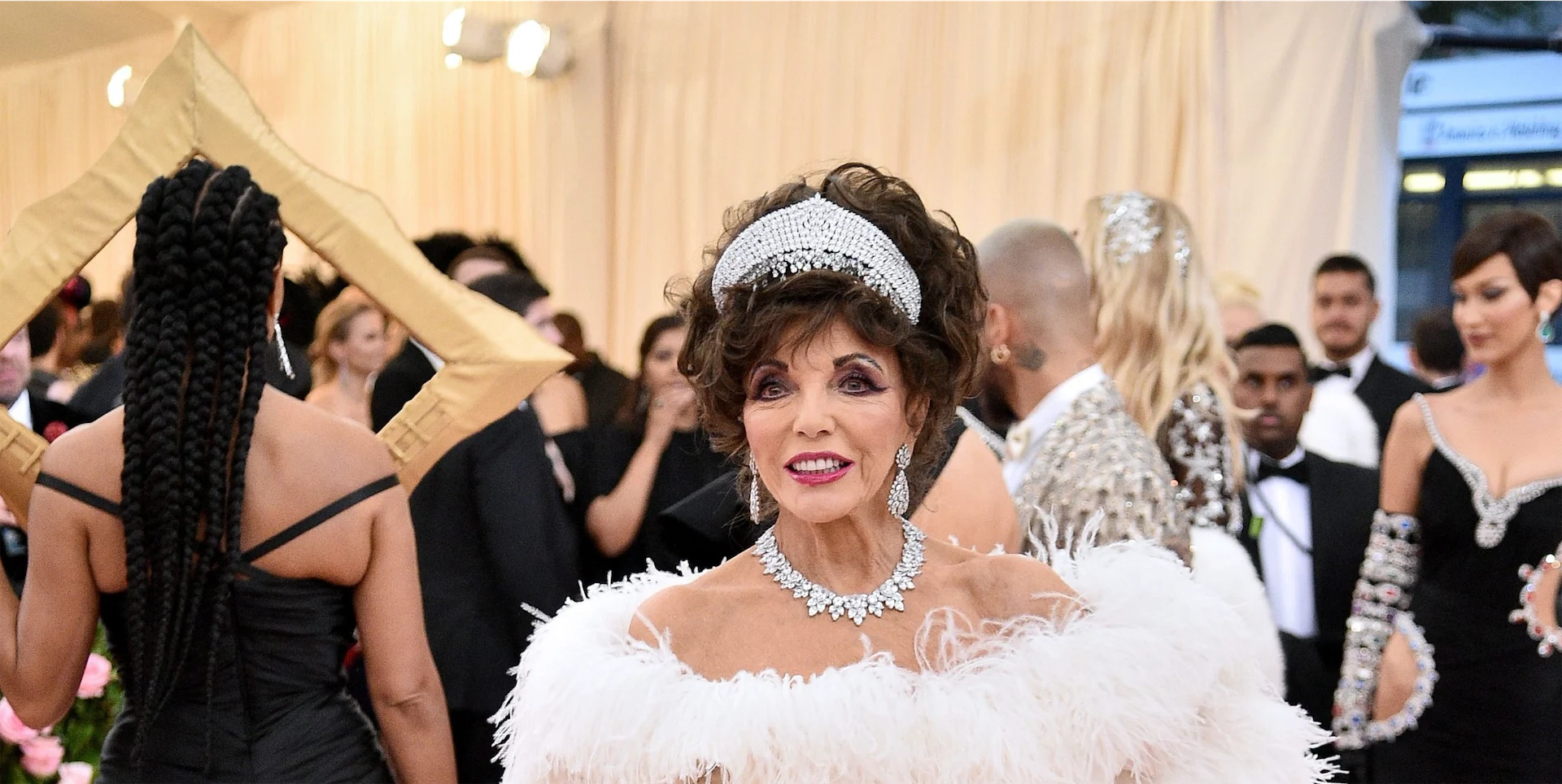 Joan Collins says wearing jeans is tragic and I have a lot of thoughts