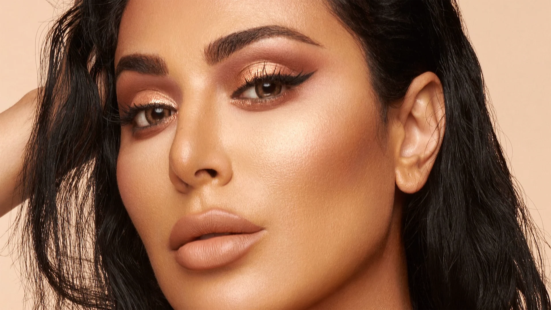 Why Huda Kattan stopped getting lip fillers (and how her lips still look plump!)