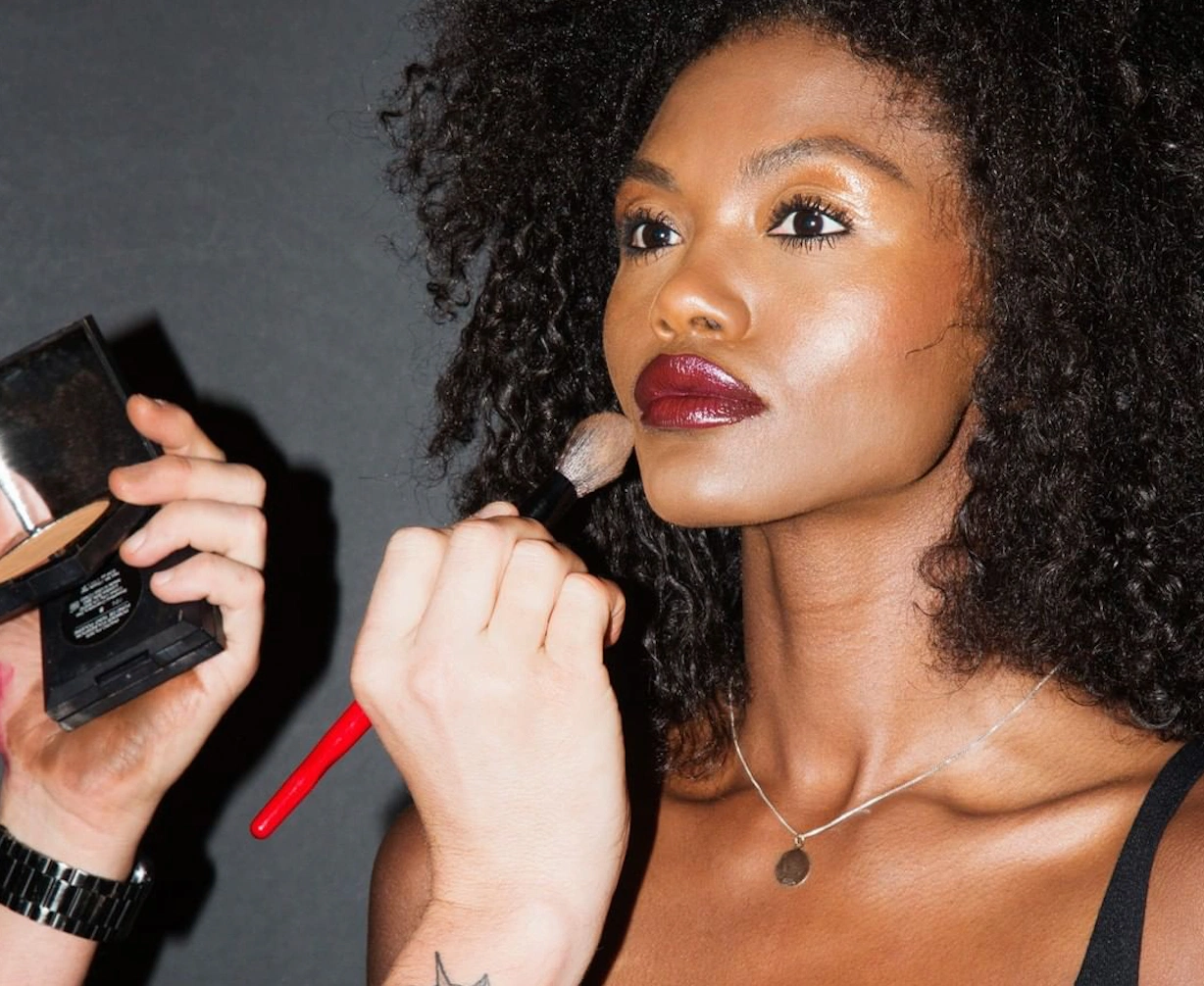 Three for Tuesday: Long-wearing foundations for your Christmas nights out