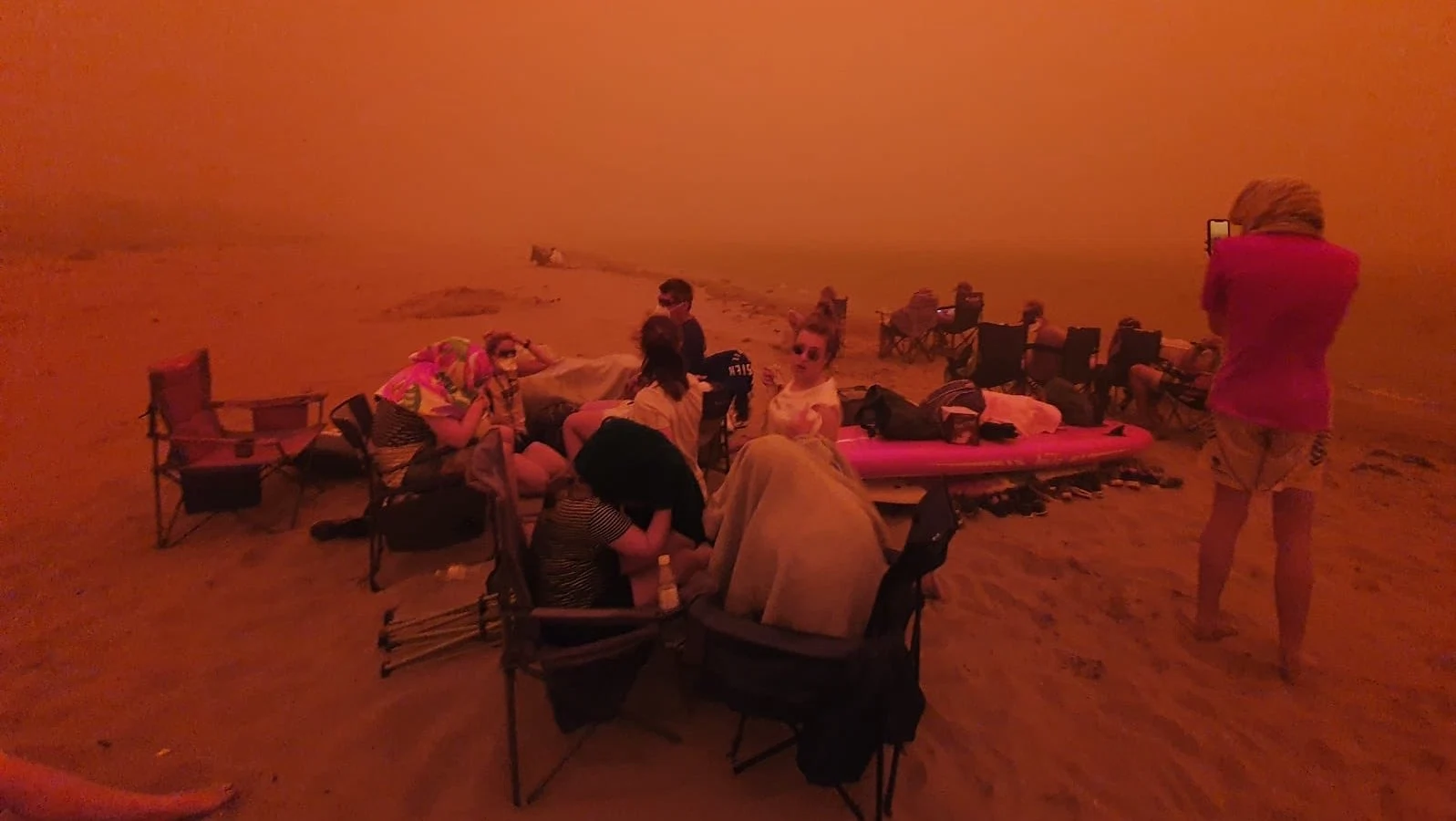 ‘Apocalyptic’: these photos show the horror of Australia’s ongoing wildfires