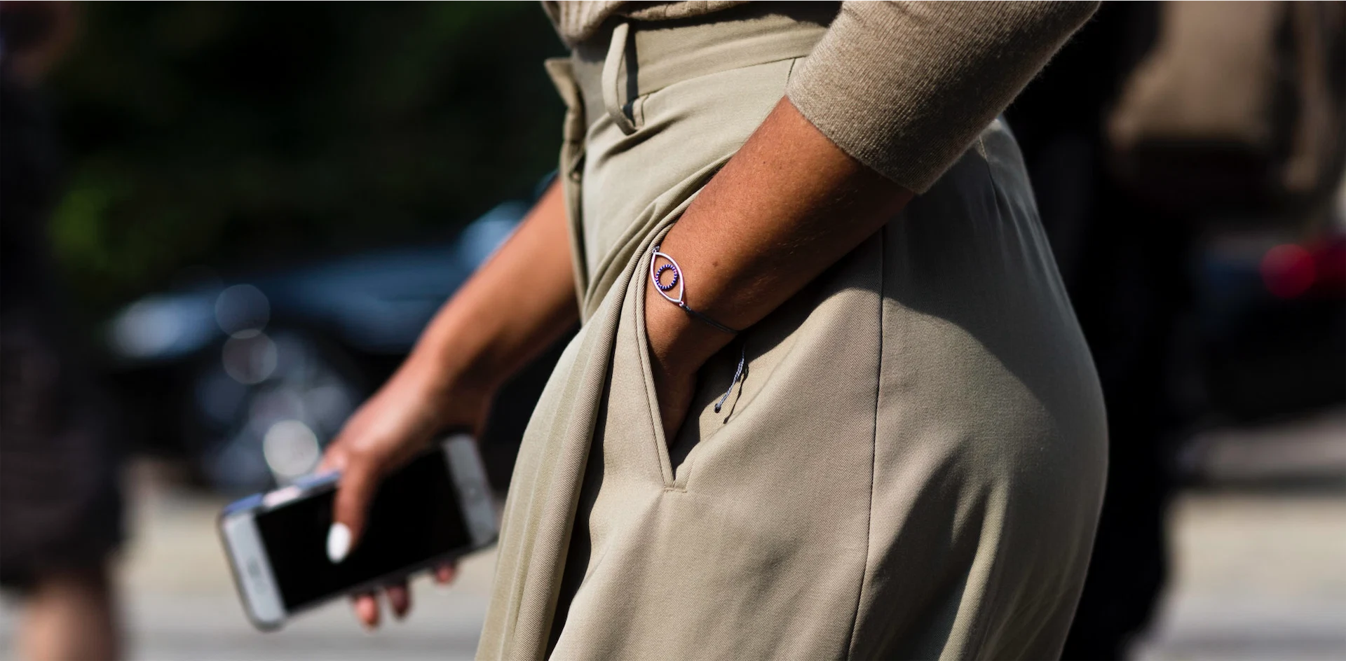 Dear fashion industry, please give us more dresses and skirts with pockets