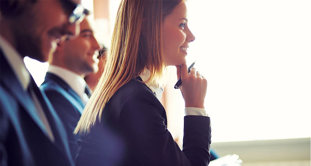 Stand out from the crowd and kickstart your business career with this Mini-MBA at Queen’s University