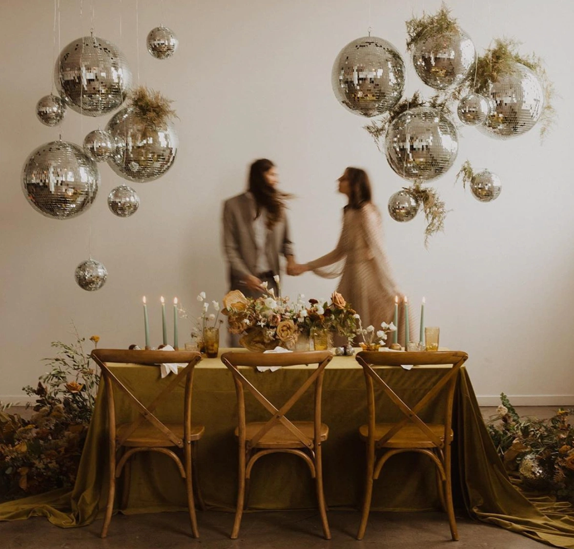 From disco to dogs of honour: 6 wedding trends that are about to blow up