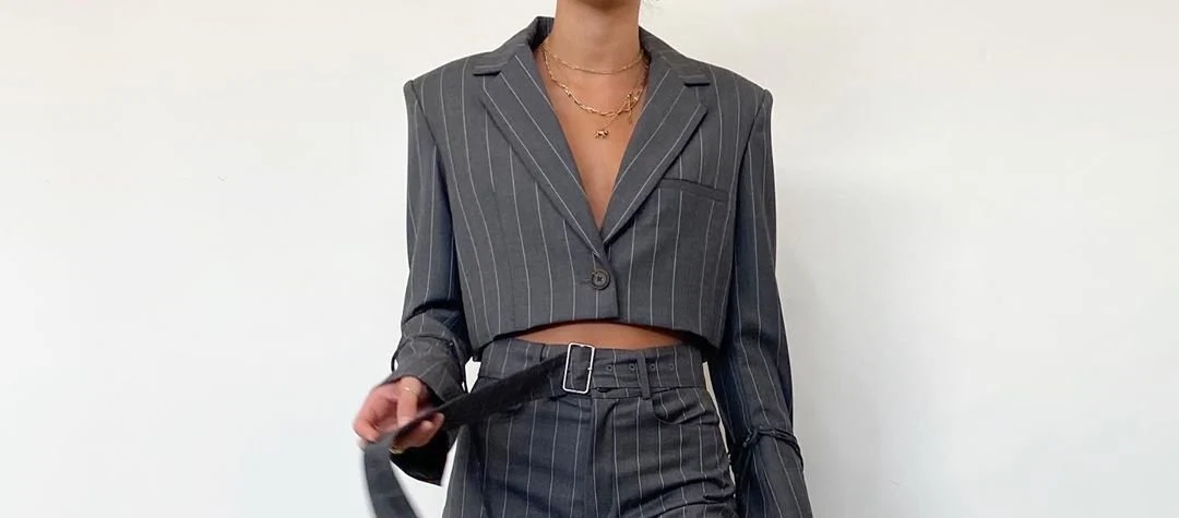 What to wear with cropped blazers