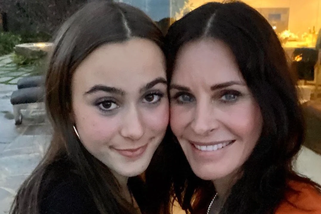 Watch: Friends’ star Courteney Cox performs song with daughter Coco Arquette