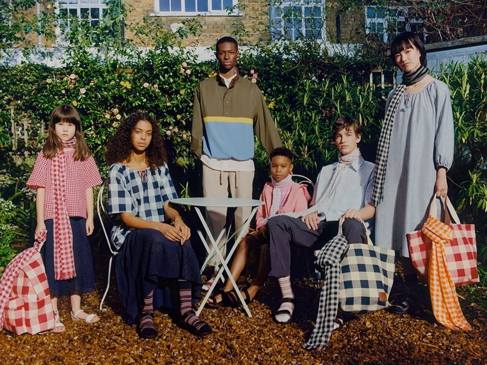 The new JW Anderson x Uniqlo collaboration is the perfect summer colour palette