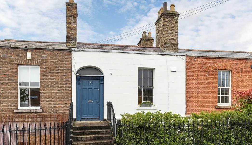 This surprisingly spacious three-bedroom house in Portobello is for sale for €850,000