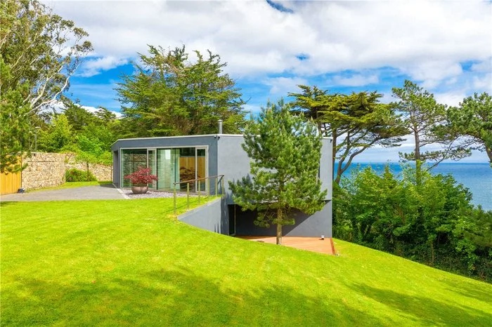 This stunning Dalkey home by the sea is now on the market for €3.9 million This stunning Dalkey home by the sea is now on the market for €3.9 million