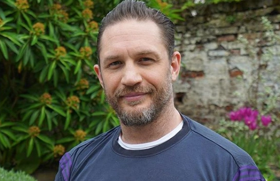 Trending: Tom Hardy, Dolly Parton and other celebs are reading bedtime stories and we love it Trending: Tom Hardy, Dolly Parton and other celebs are reading bedtime stories and we love it