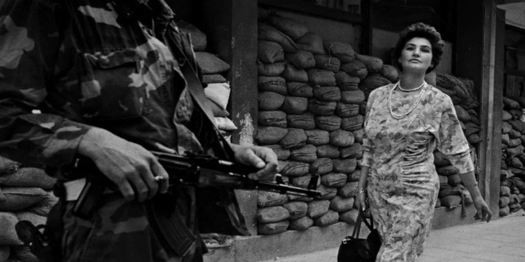 glamour in times of crisis