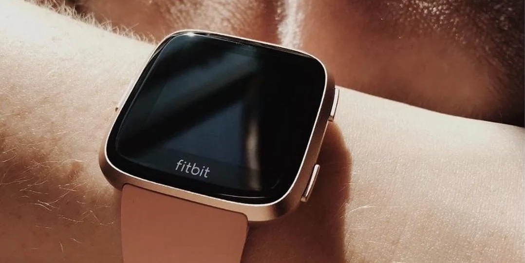 Here is an utterly honest review of the Fitbit watch everyone is wearing