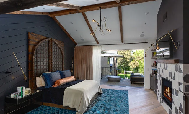 An inside look at Kelly Clarkson’s $10 million L.A. mansion