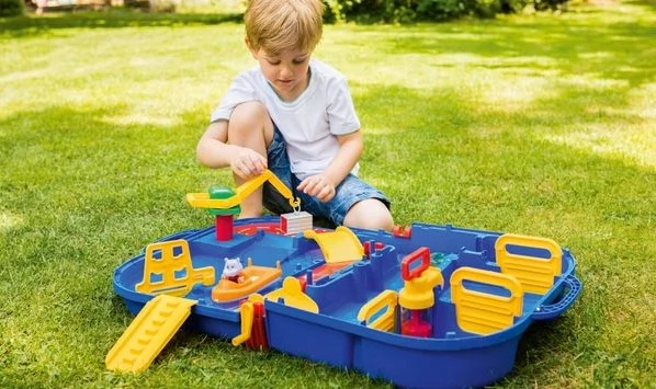 12 fun water toys for kids to keep cool this summer