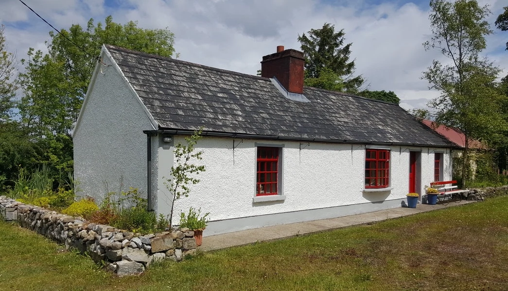 3 cottages to buy in Sligo for €85,000