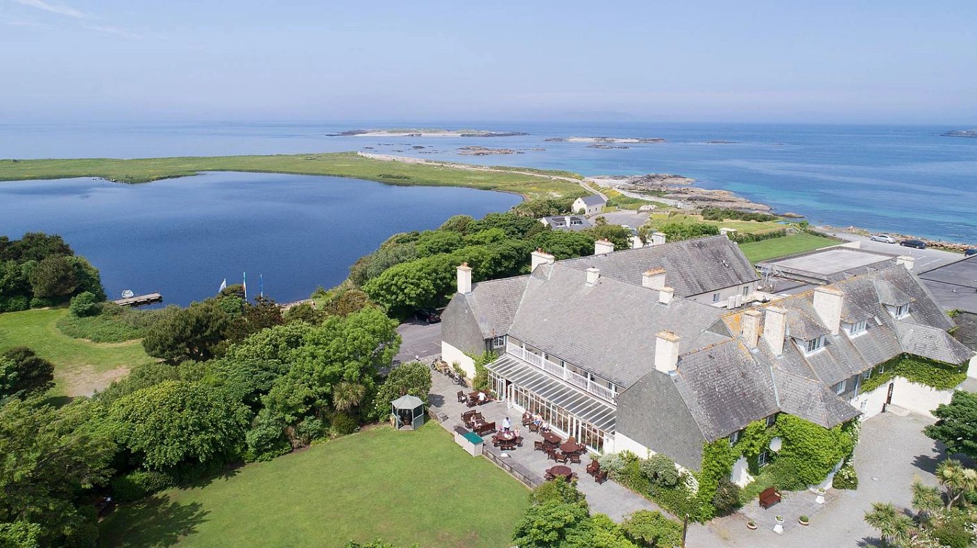 Irish hotels near the beach