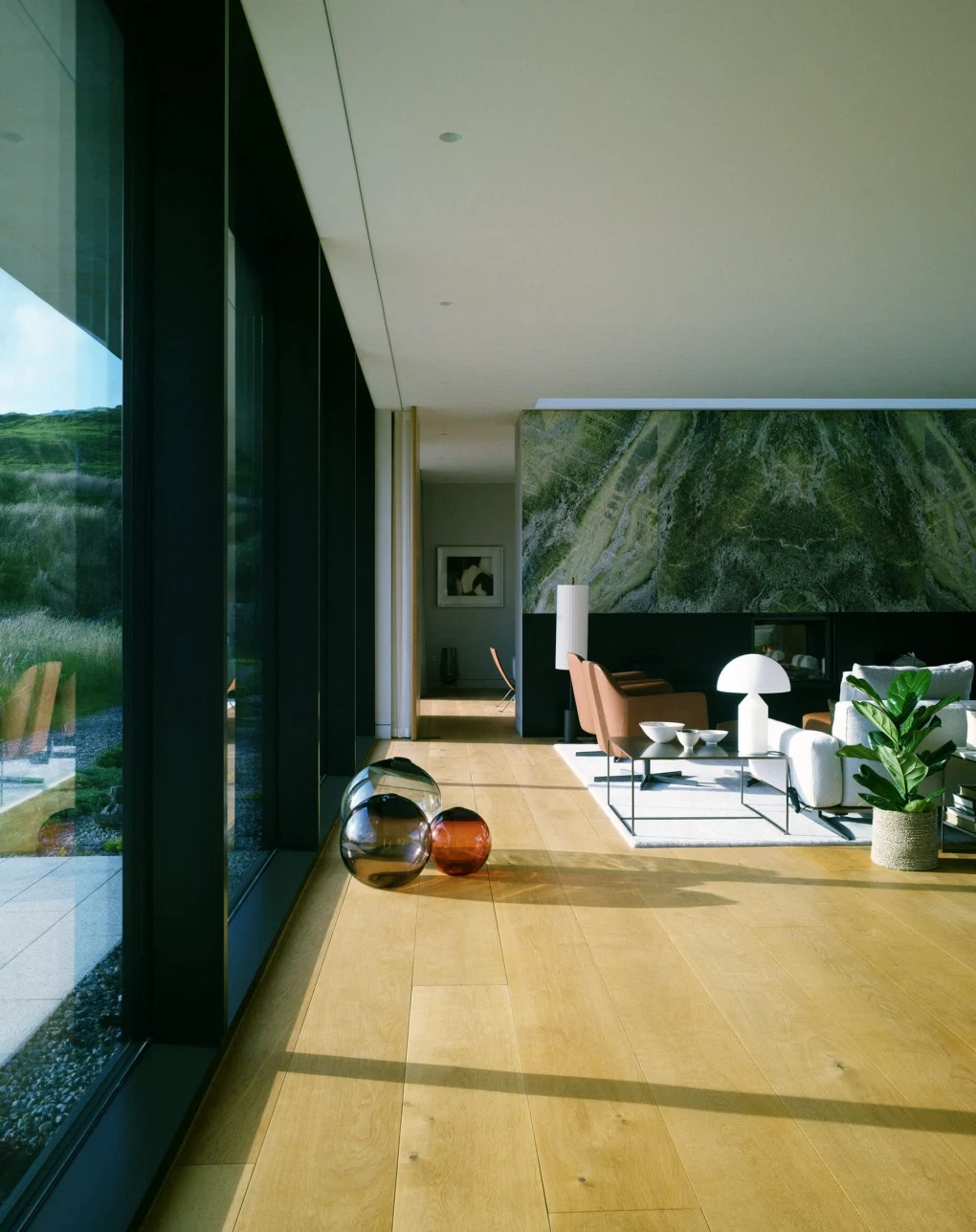 VIEW_OF_LIVING_ROOM_TOWARDS_MARBLE_FIREPLACE_WALL_AND_SITTING_ROOM_BEYOND_1020_1288 A2 Architects RIAI awards