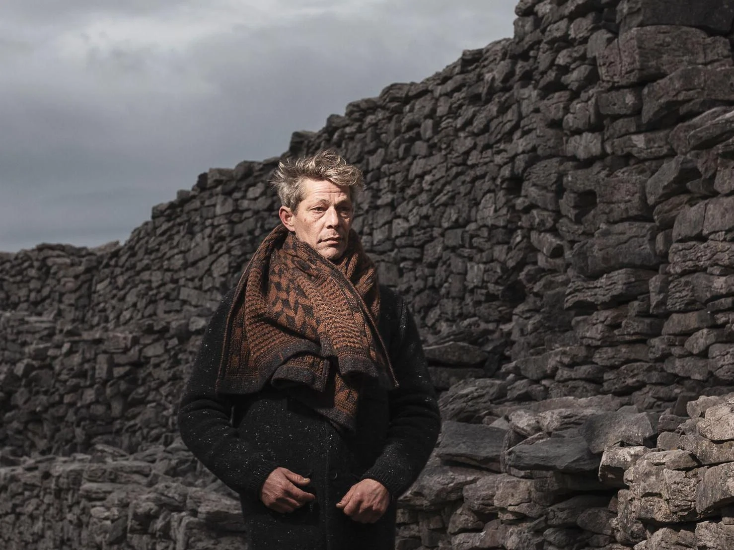 inis meain scarf father's day gift