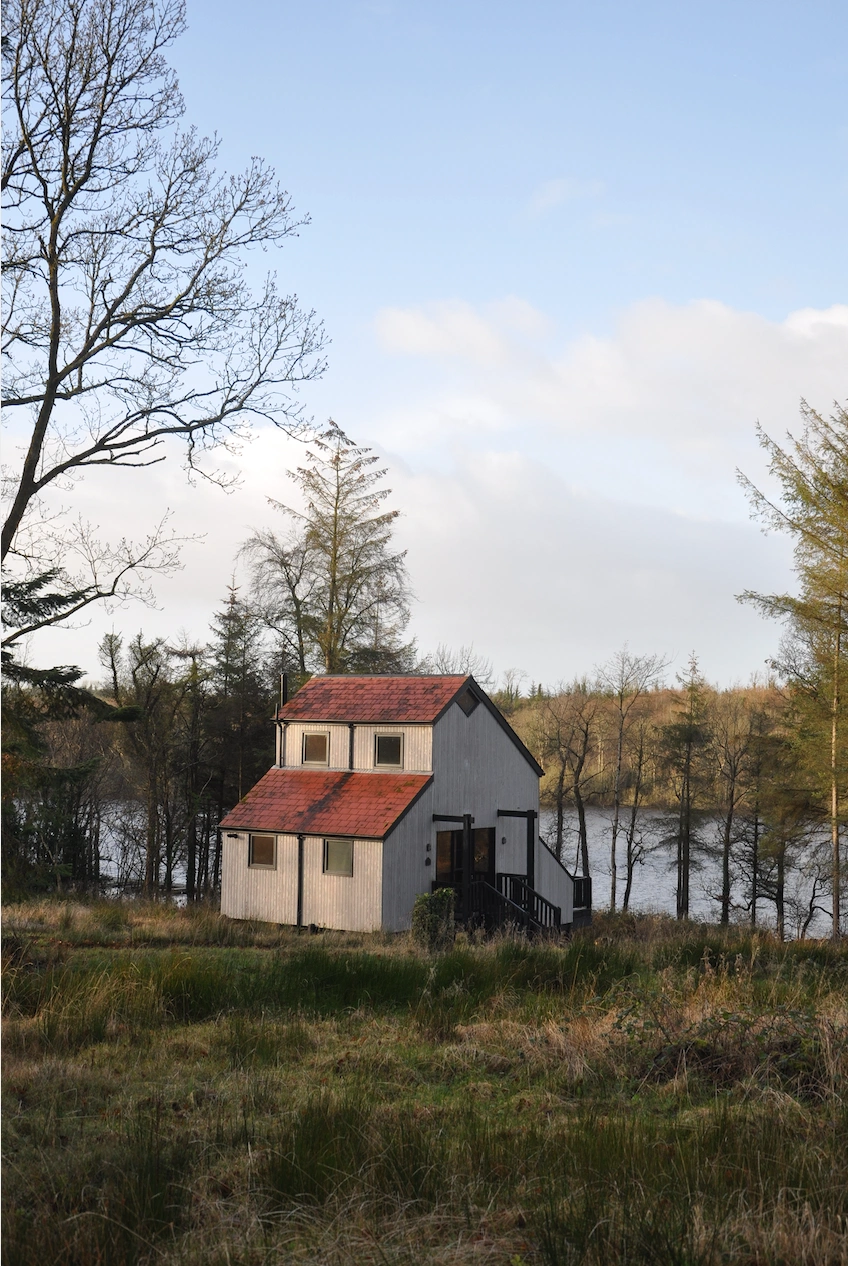 Catskills cosiness meets Nordic sophistication at the dreamy Cabü by the Lakes in Co Cavan