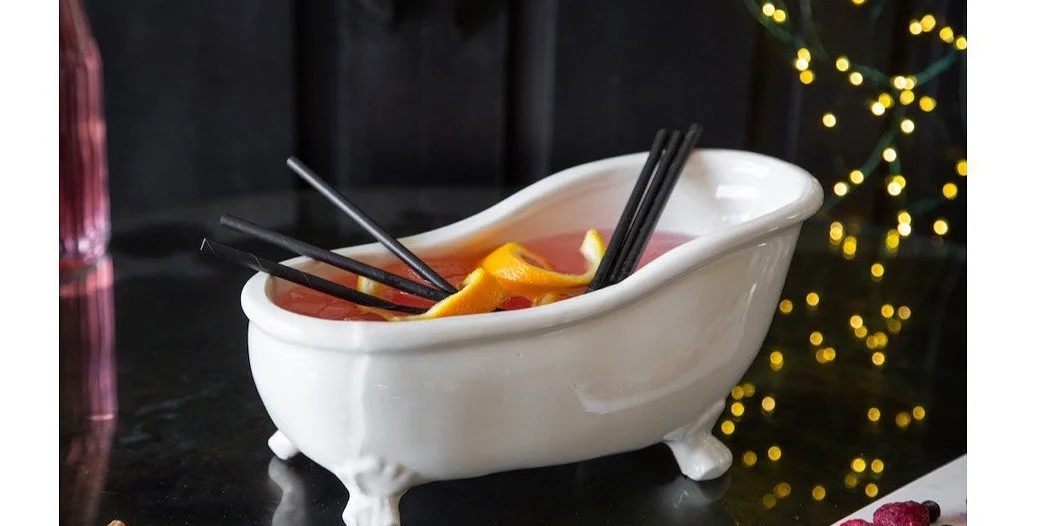 This new cocktail accessories collection wants to bring the spirit of Ibiza to your home