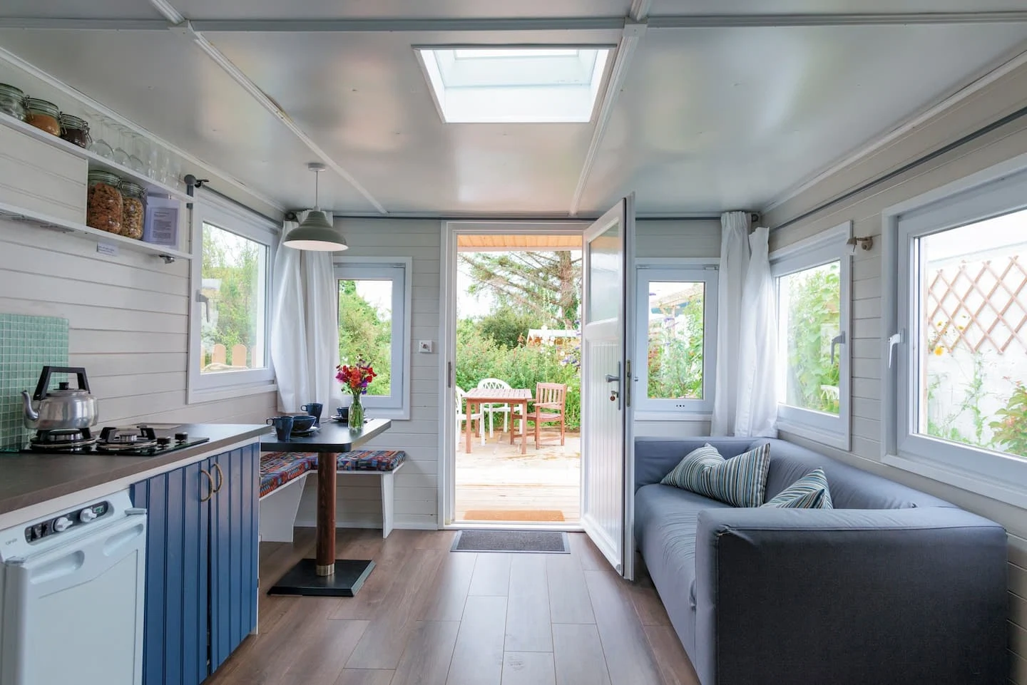 7 gorgeous getaways around Ireland still available for rent this summer