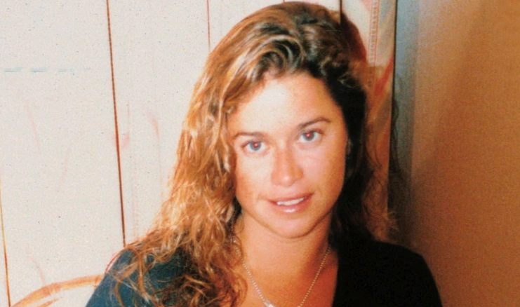 A father’s love: The heartbreaking graveside promise made by Ciara Glennon’s dad after her murder A father’s love: The heartbreaking graveside promise made by Ciara Glennon’s dad after her murder