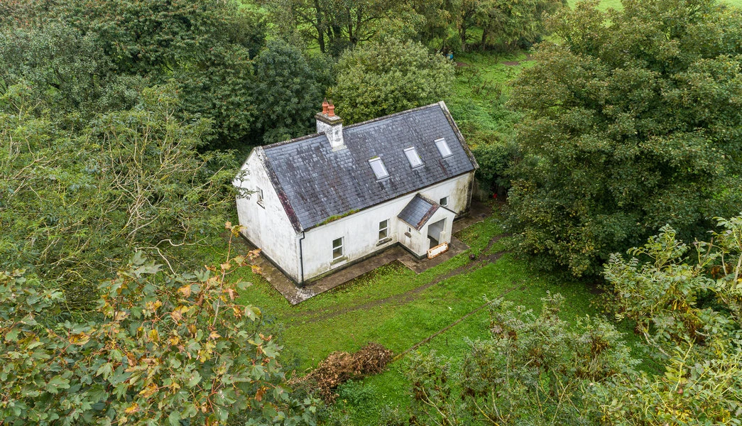 cottages to buy