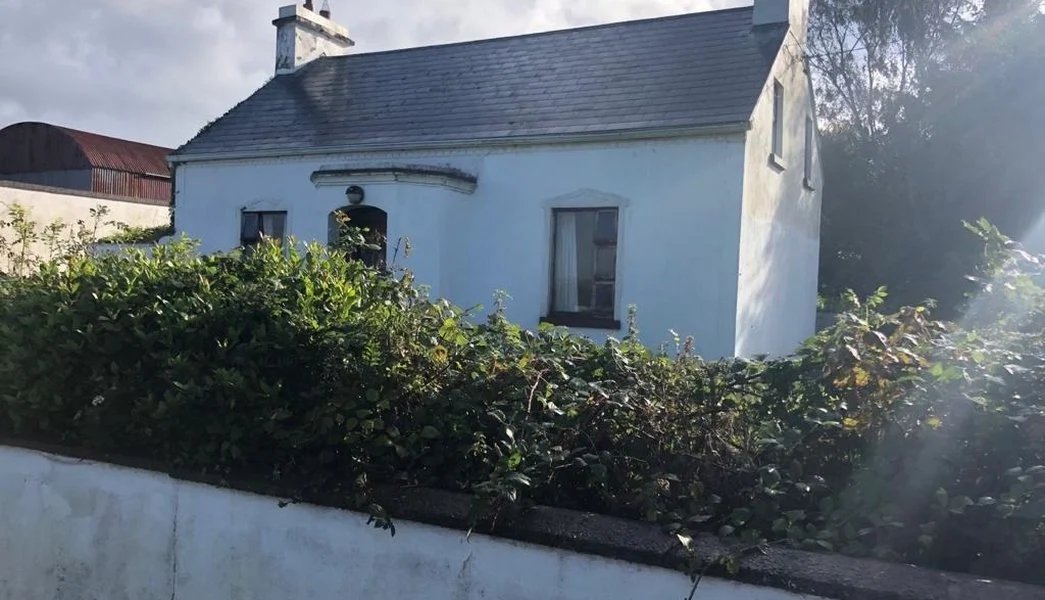 cottages to buy