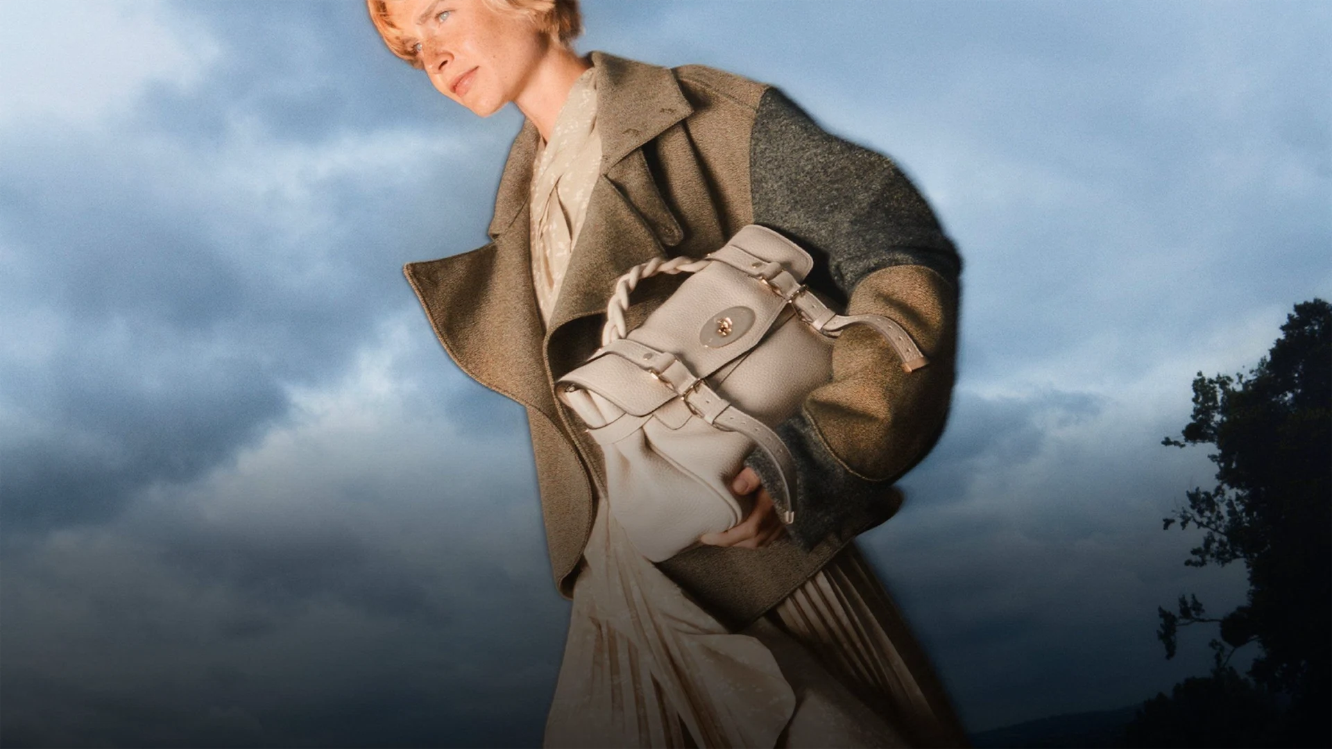 Mulberry are bringing back the Alexa bag