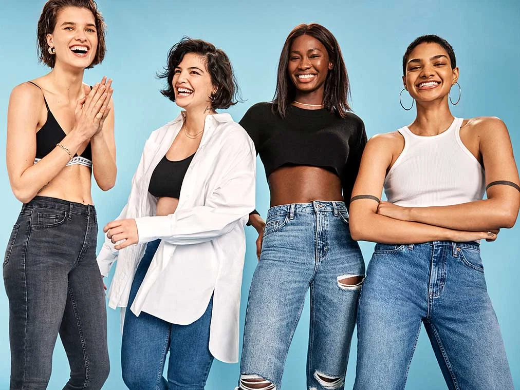 What’s going on with Topshop? Are stores open, can you order online, and are vouchers still accepted?