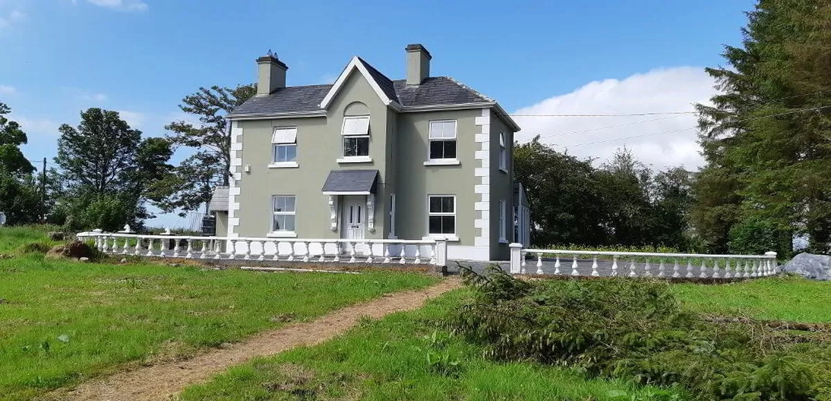 3 family homes in Sligo for sale for under €135,000 3 family homes in Sligo for sale for under €135,000