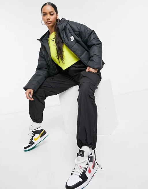 Nike puffer jacket
