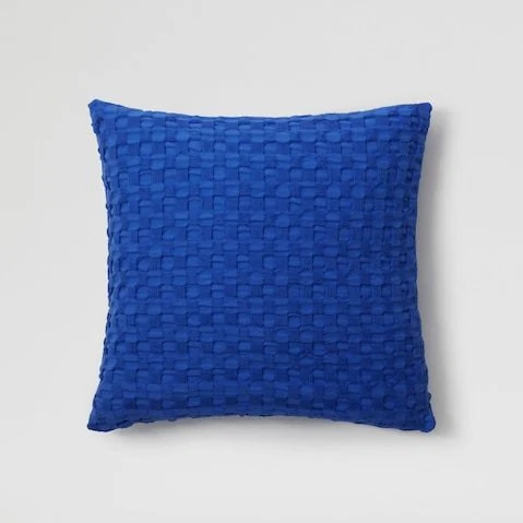 Waffle-effect cushion case set, €25.99