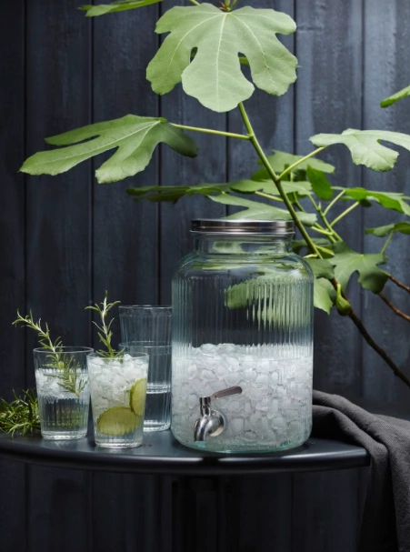 Vardagen jar with tap, €15