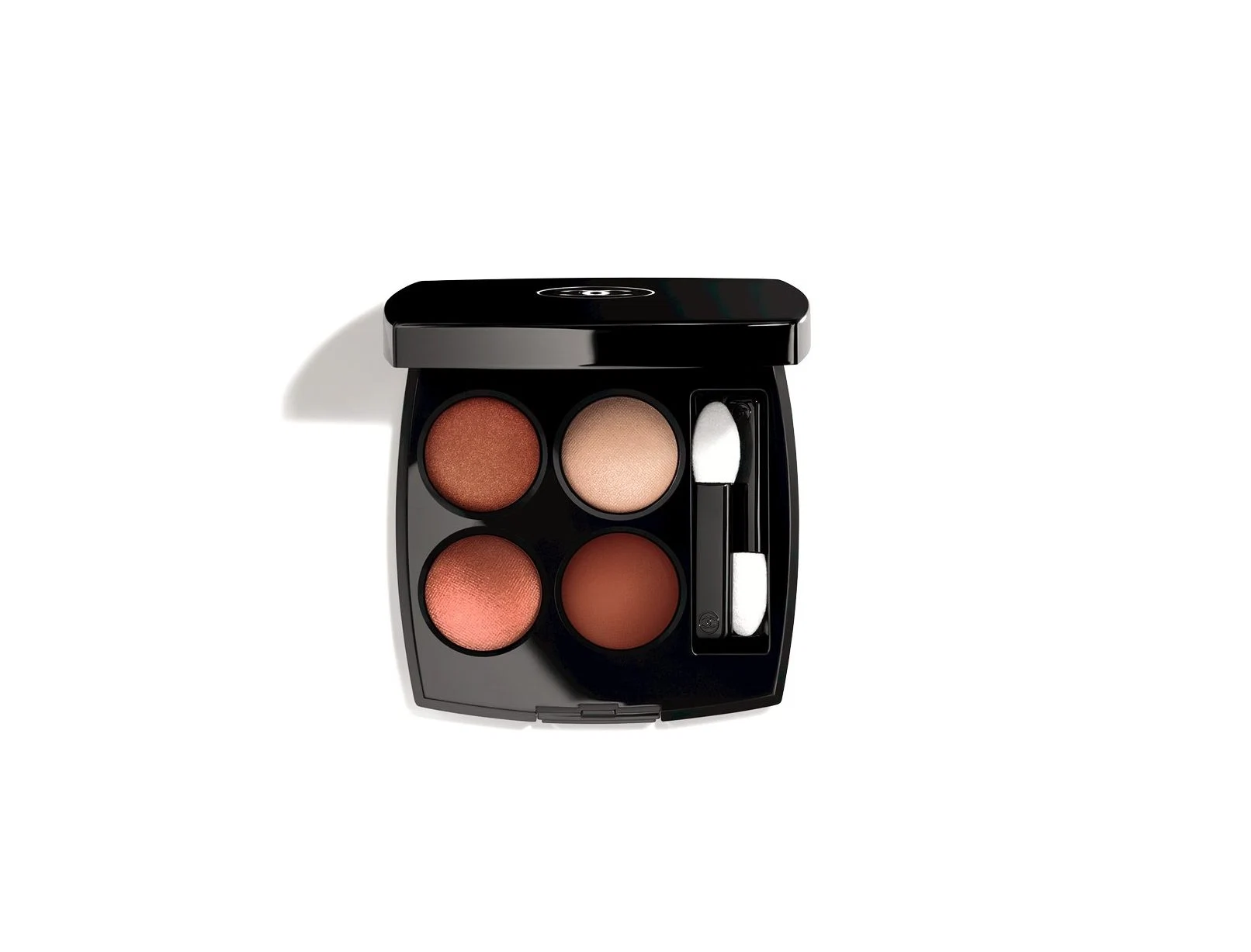 Chanel Les Ombres Eyeshadow in Bouquet Ambre, €53